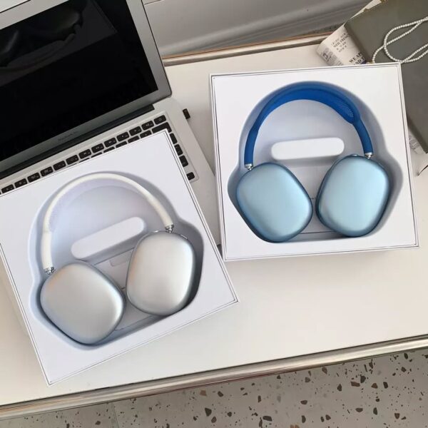 Apple AirPods Max – Premium Wireless Over-Ear Headphones | All Colors Available - Image 2